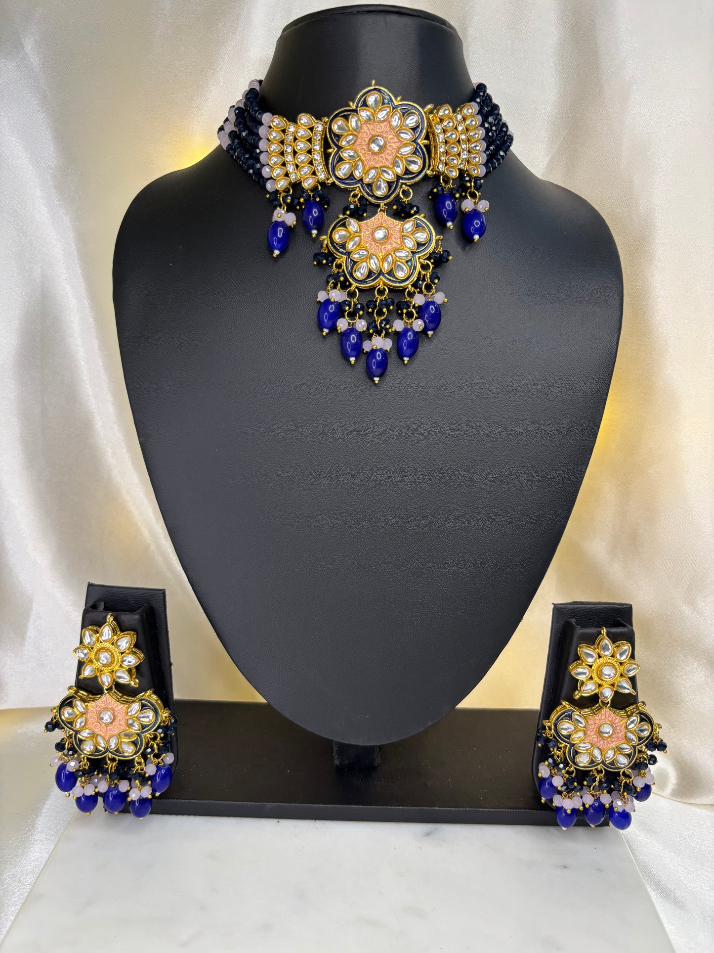 Noor Blue Choker Set