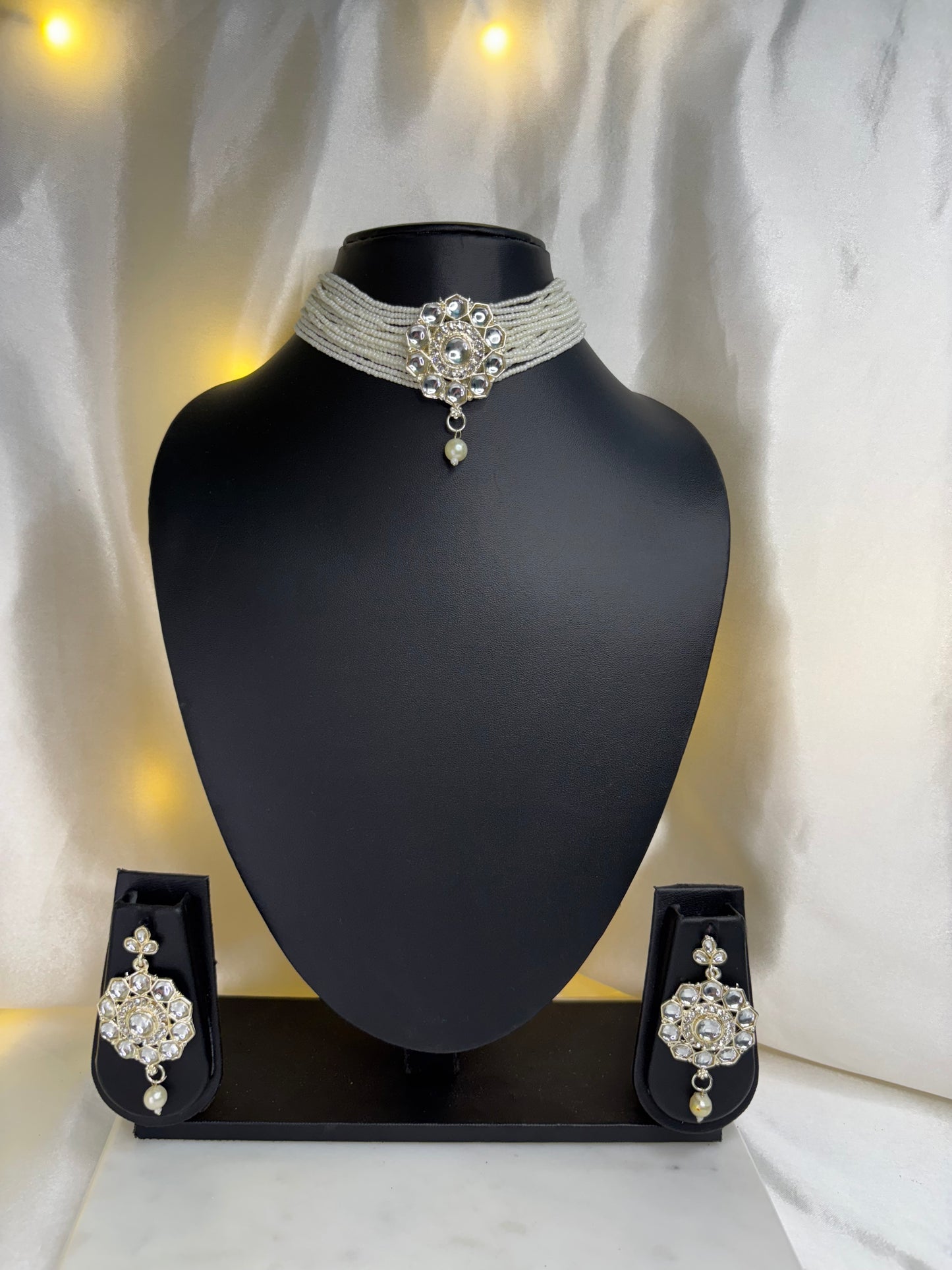 Pearl White Mirror Choker Set.