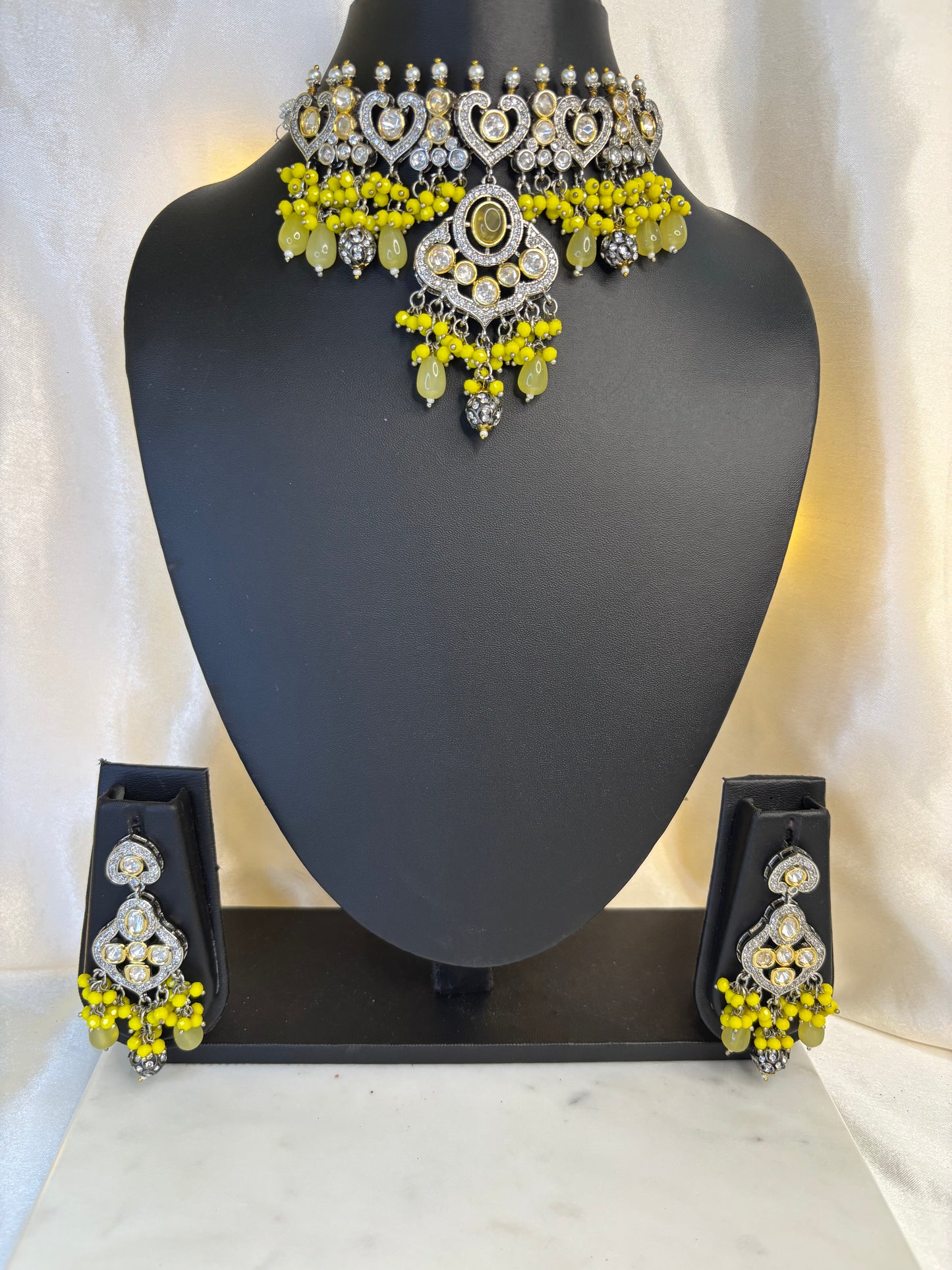 Heart Motif Yellow Beaded Choker Set