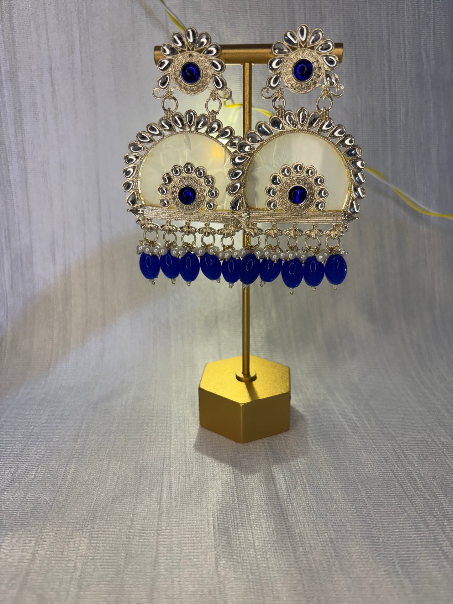 Marbled kundan chandbali