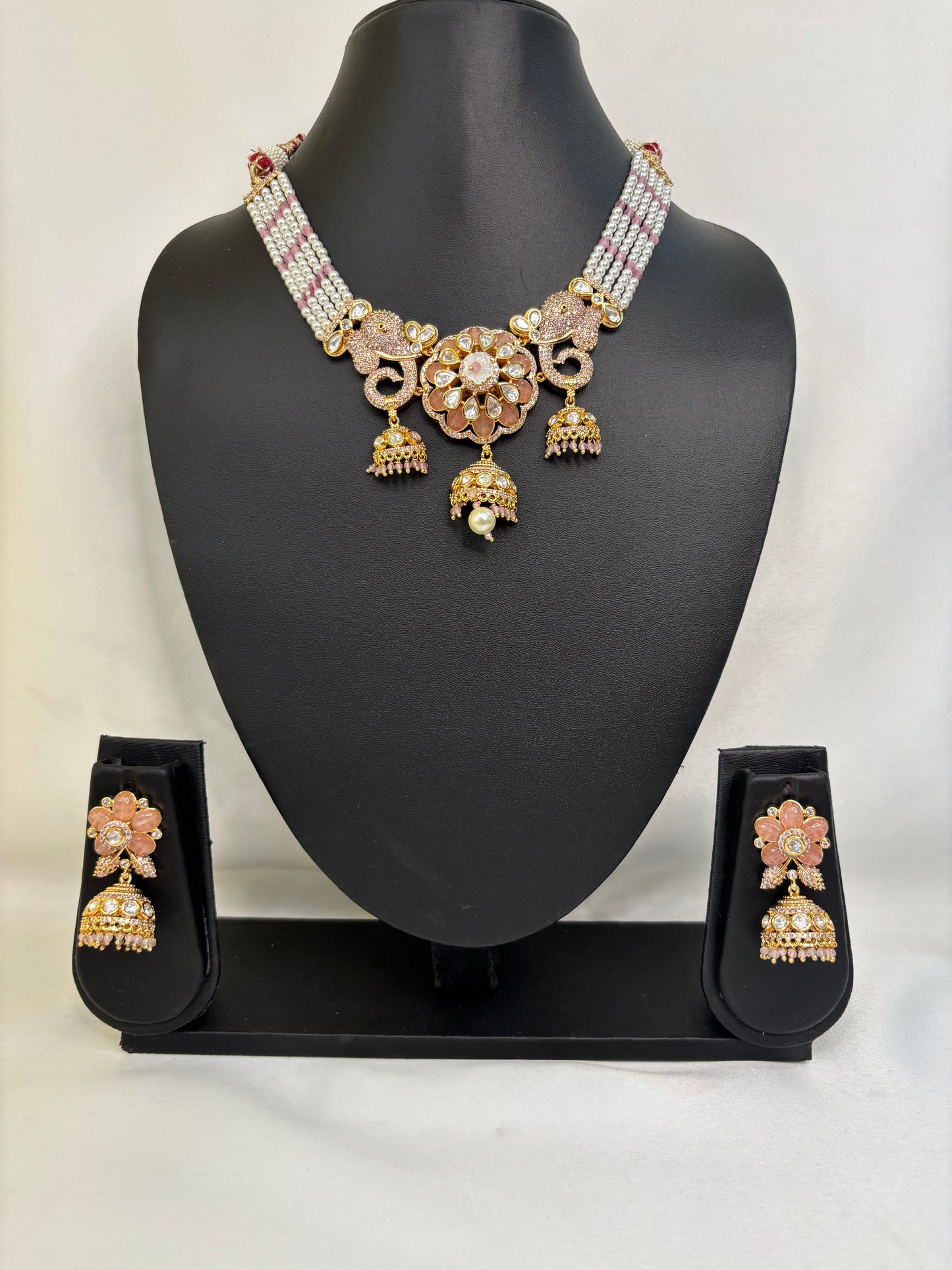 Kundan Elephant design Choker