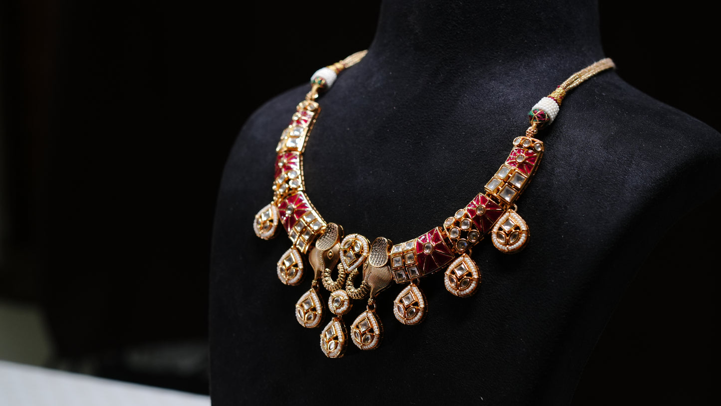 Avantika Royal Kundan Hasli