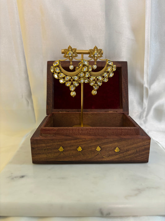 Golden Kundan Earrings